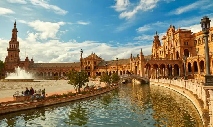 Delays in Spain's Crea y Crece E-Invoicing Mandate Push Implementation to 2027 or Later