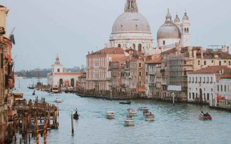 Italy: Mandatory e-invoicing using the governmental platform (SdI)&ndash; Comarch ready ahead of time with first companies on board