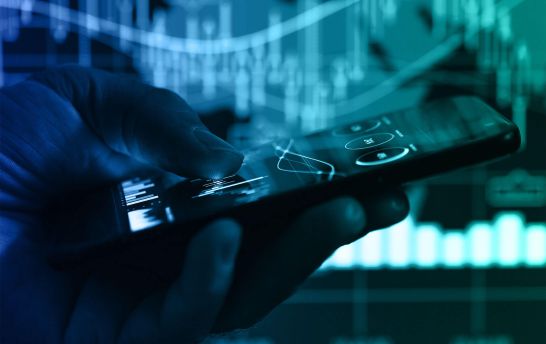 Can you predict which mutual funds will do better than others?